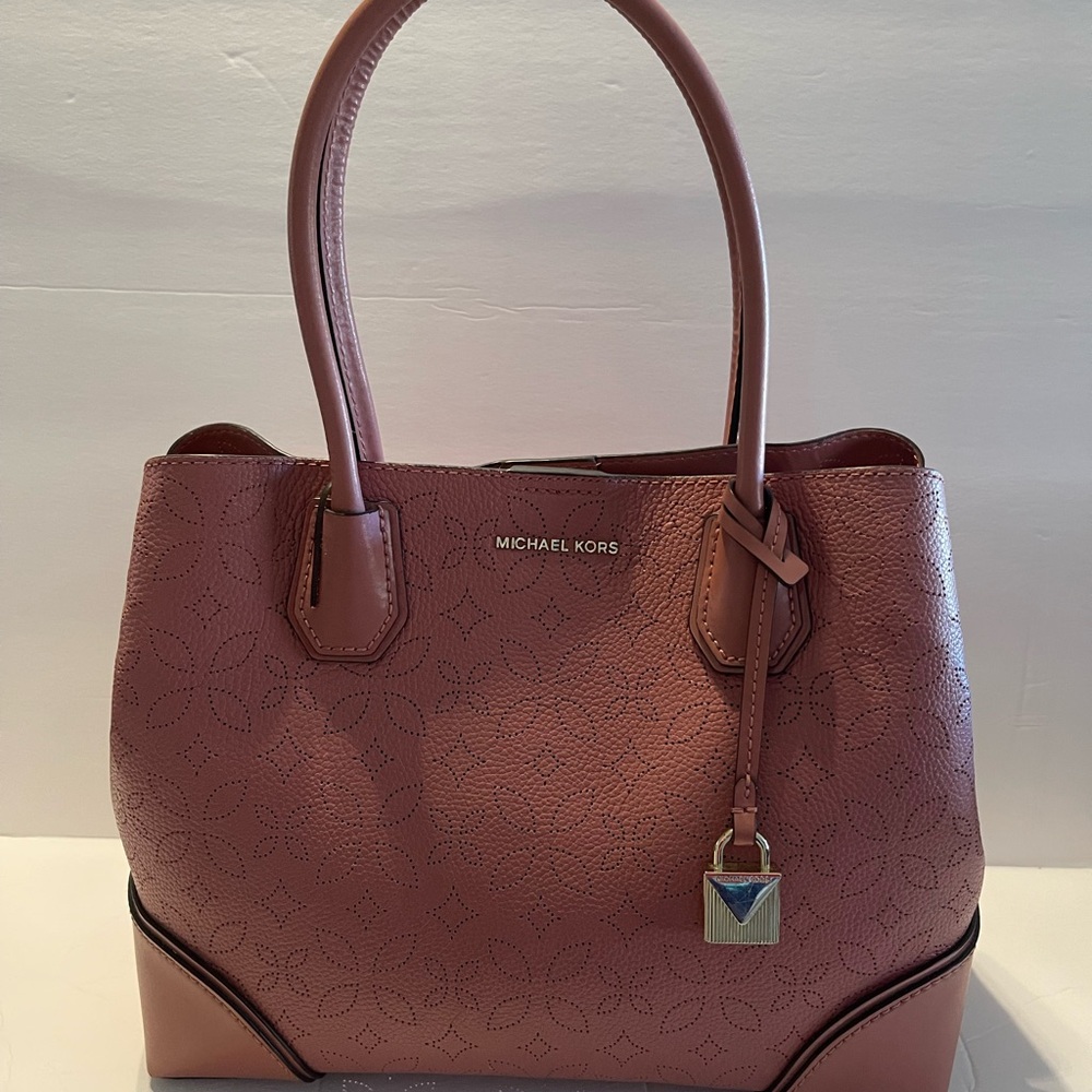 MICHAEL KORS HANDBAG